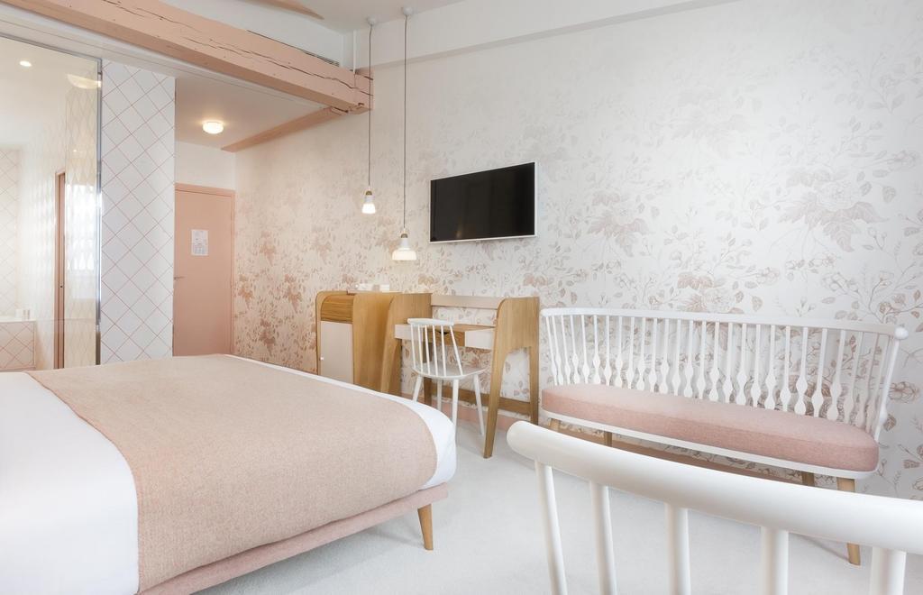Hotel Le Lapin Blanc Paris Exterior photo