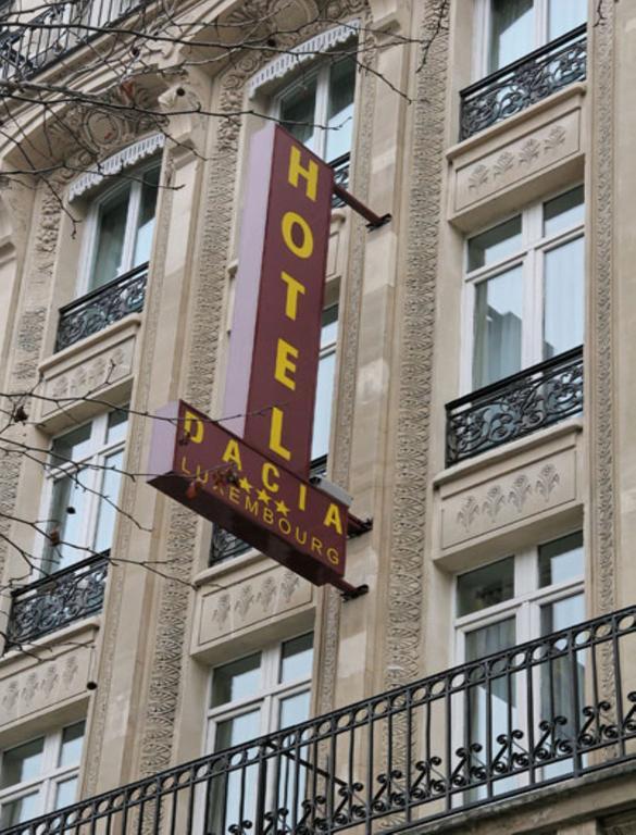 Hotel Le Lapin Blanc Paris Exterior photo