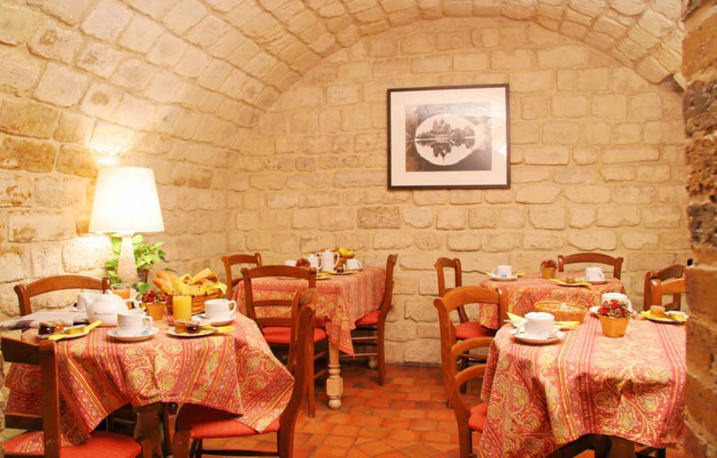 Hotel Le Lapin Blanc Paris Restaurant photo